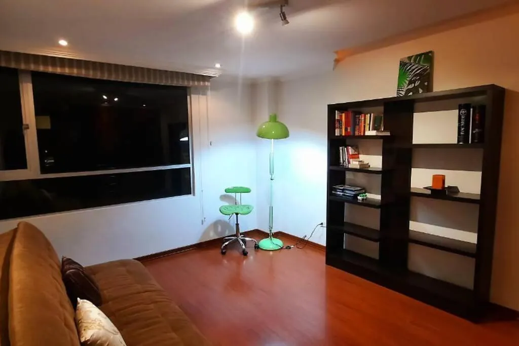 Departamento Frente Al Centro Corporativo Ekopark Apartment Quito