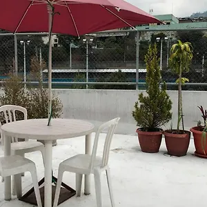 Pensión Tin House, Quito