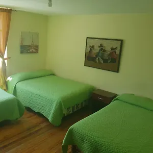 Pensión Petite Maison, Quito